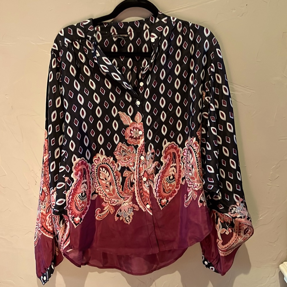 Lucky Brand 100% silk blouse with Angel sleeves.